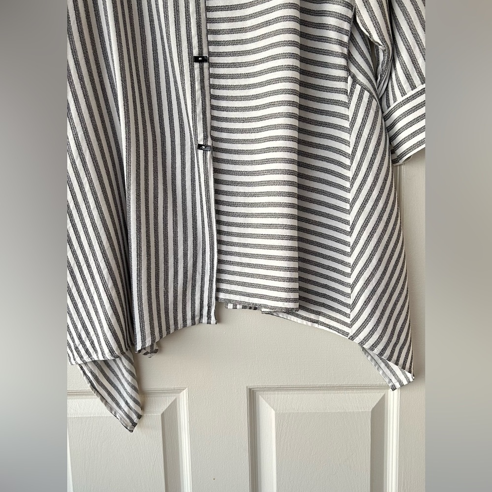 Soft Surroundings Gray and White Striped Button-Front Tunic Blouse - Picture 9 of 9